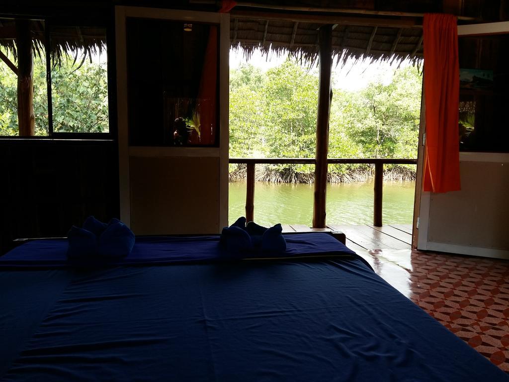 Mangroves & More @ Cambodia Сиханоуквил Екстериор снимка